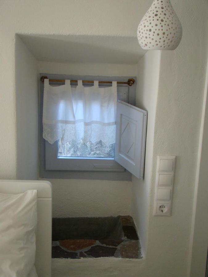 Efi'S Apartments Plaka  Экстерьер фото
